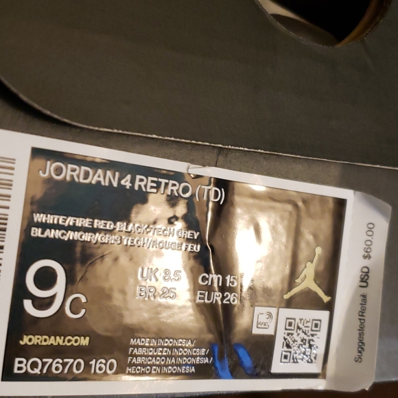 Shoes - Picture 6 of 6